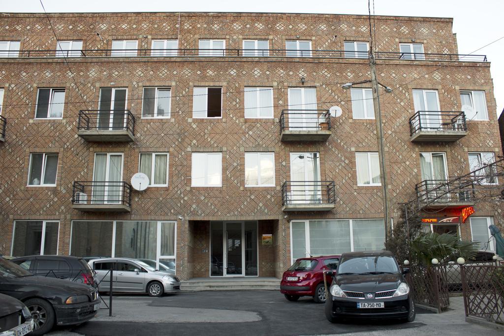 Hotel Feri Tbilisi Zewnętrze zdjęcie